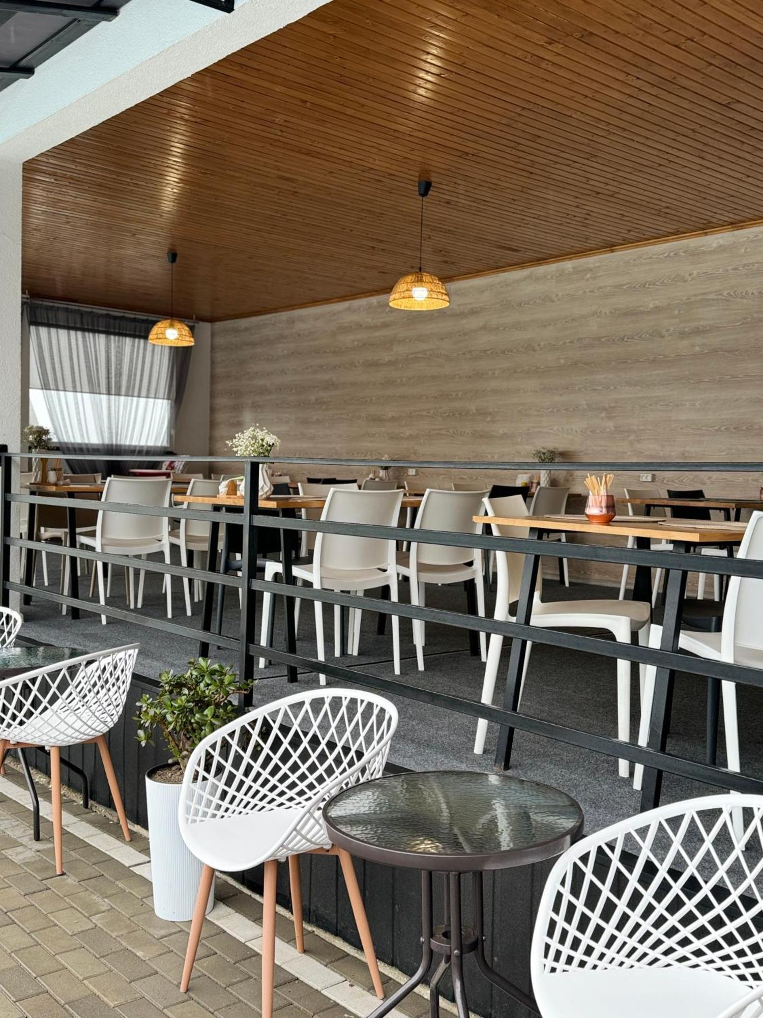 索洛特维诺 Modern House酒店 外观 照片